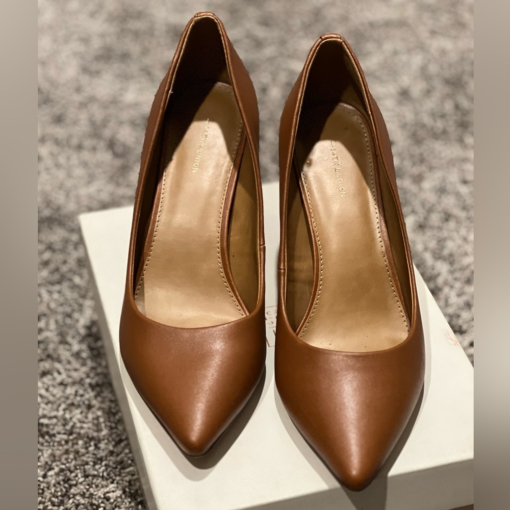 Caramel Heels